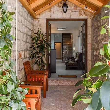 Hostel Sinj Ngoại thất bức ảnh