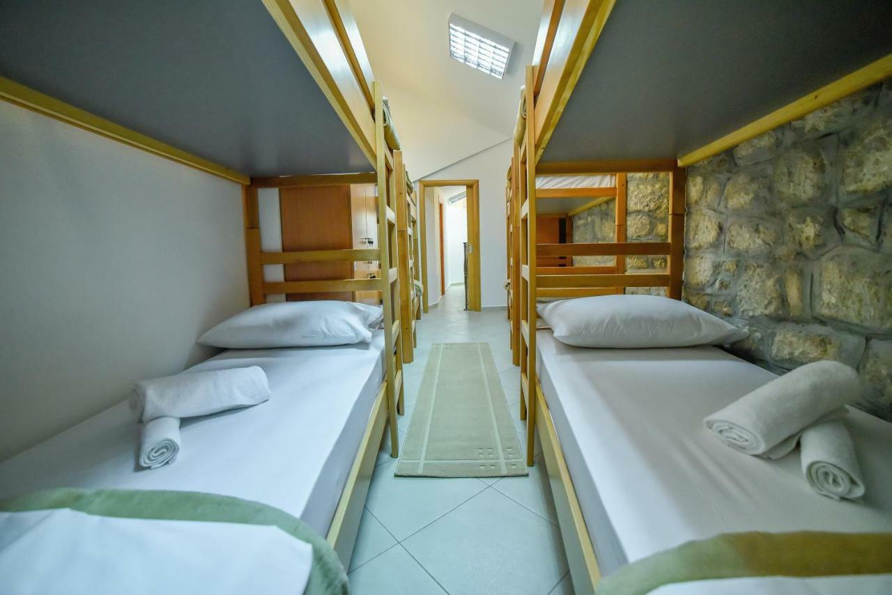 Hostel Sinj Ngoại thất bức ảnh